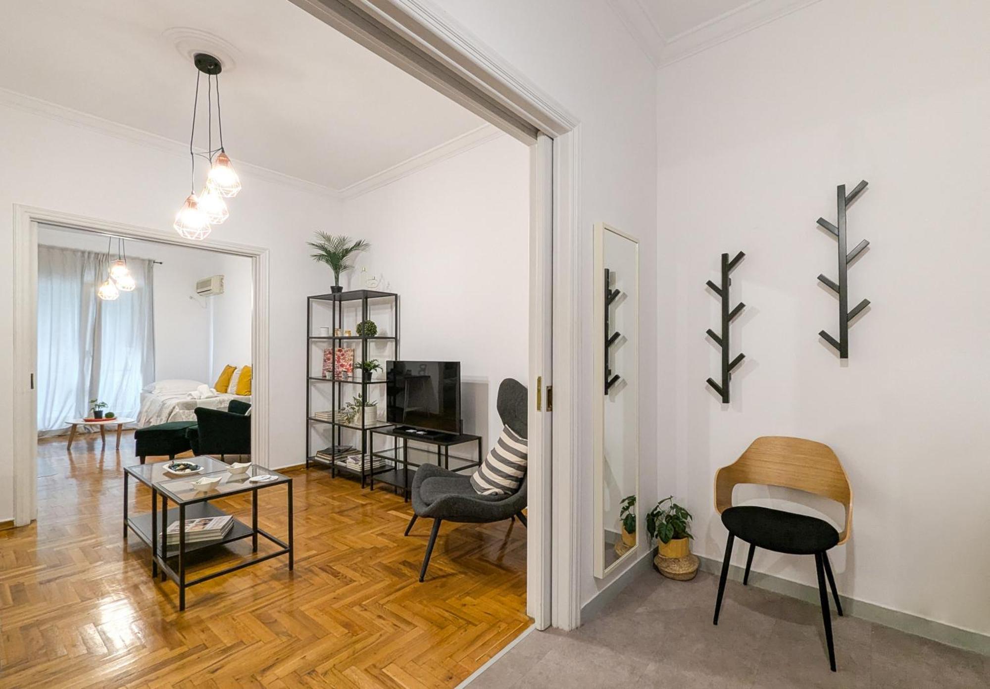 Spacious Apt For 5 Guests Next To Acropolis&Metro أثينا المظهر الخارجي الصورة