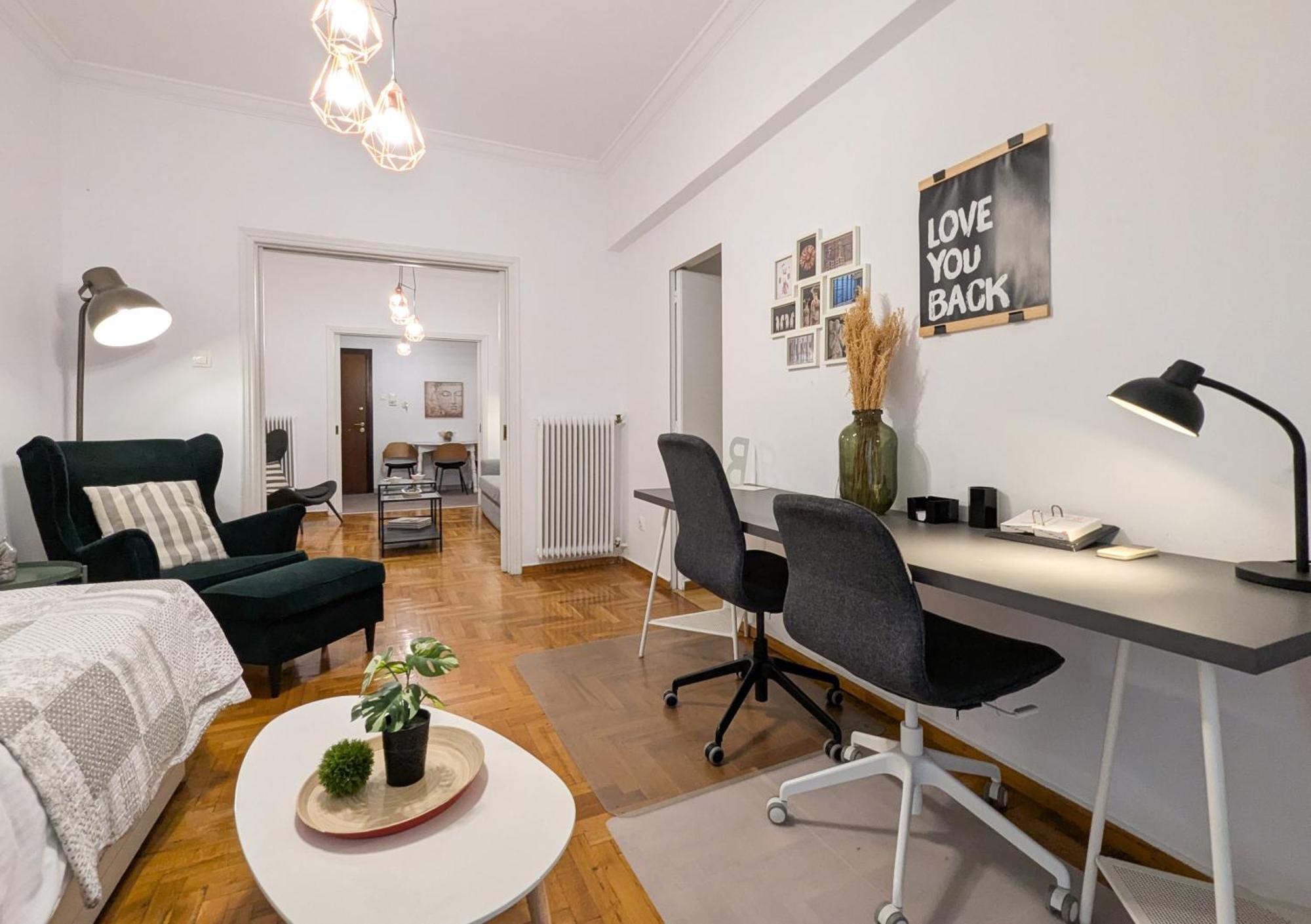 Spacious Apt For 5 Guests Next To Acropolis&Metro أثينا المظهر الخارجي الصورة