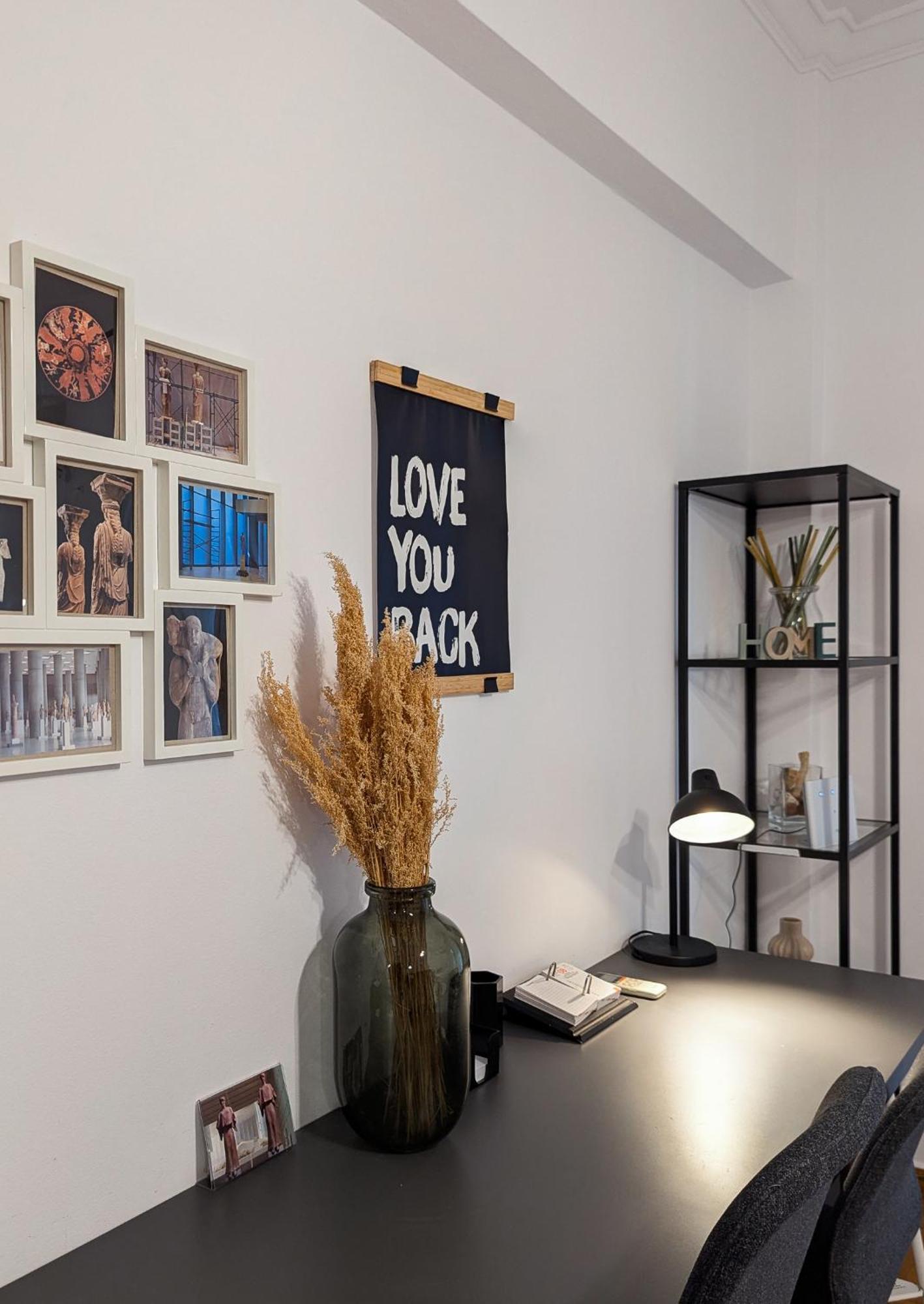 Spacious Apt For 5 Guests Next To Acropolis&Metro أثينا المظهر الخارجي الصورة